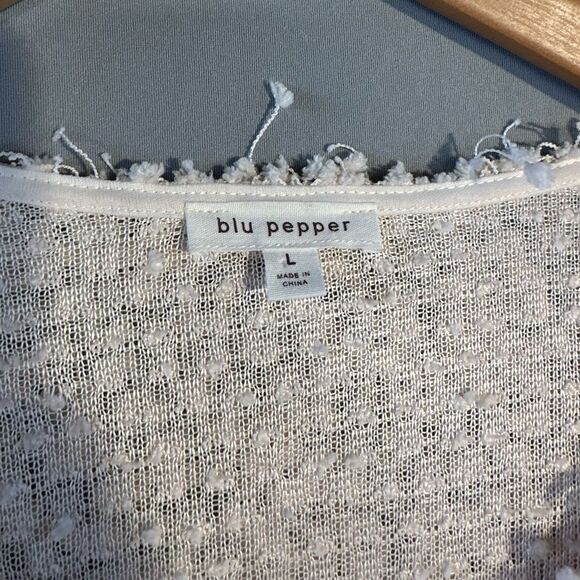 🎉5 for $40🎉 Blu Pepper Fuzzy Top Blouse Sweater Women Size L - Picture 3 of 7